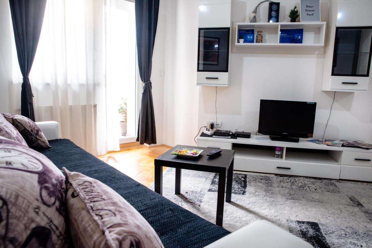 Apartman Black Star Novi Sad Exterior foto